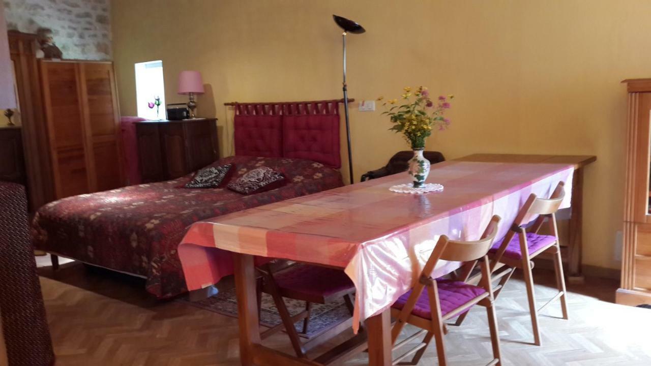 Oniros Bed & Breakfast Neuffontaines Dış mekan fotoğraf
